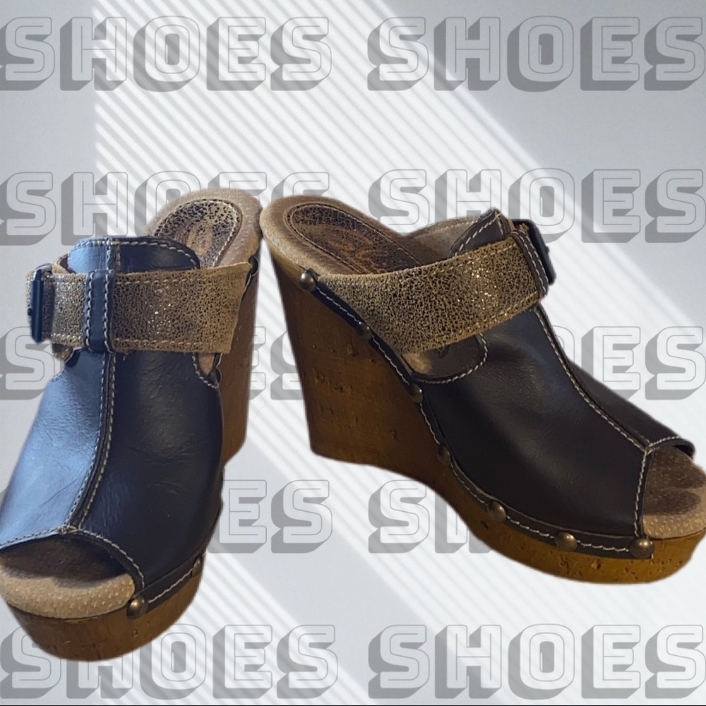 Sbicca Leather Wedges